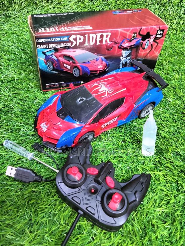 Spider Man Deforming Car Lights Steam Spray