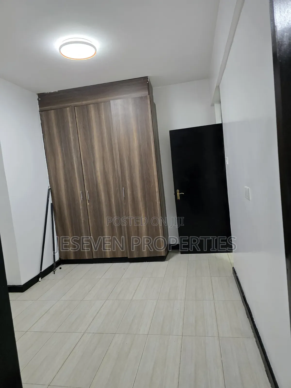 4bdrm Apartment in Parklands Third for rent