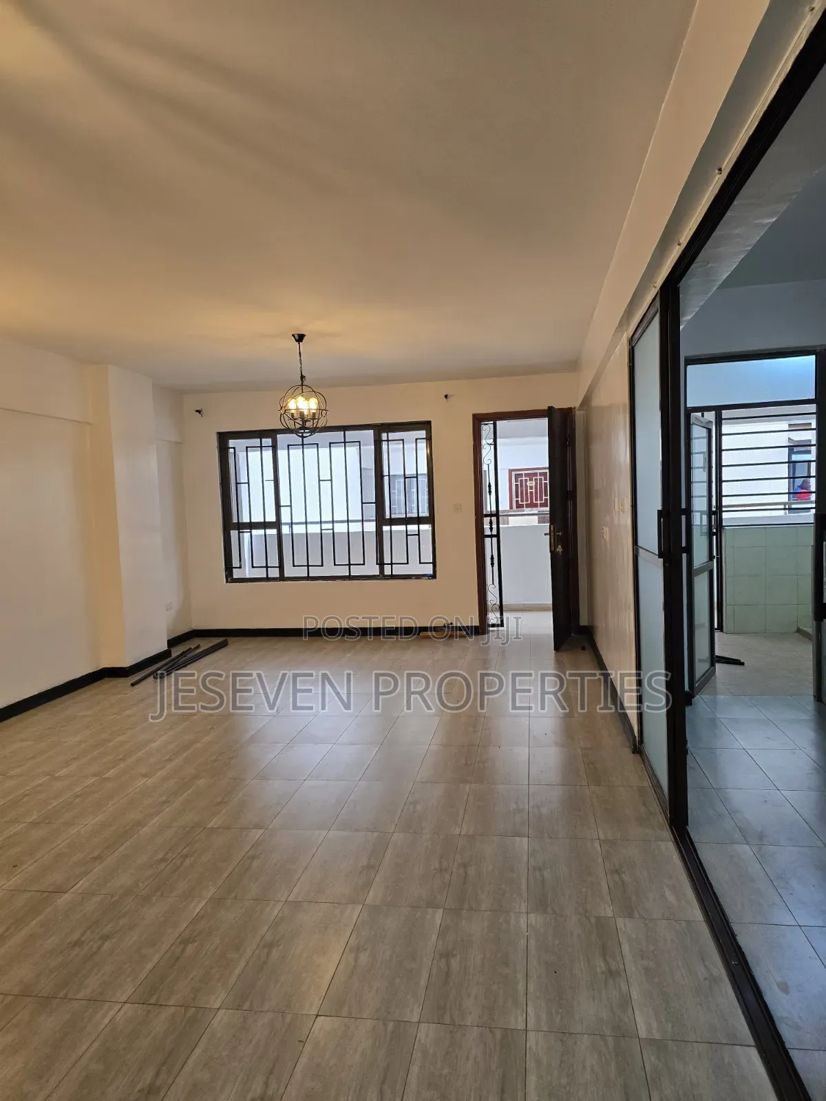 4bdrm Apartment in Parklands Third for rent