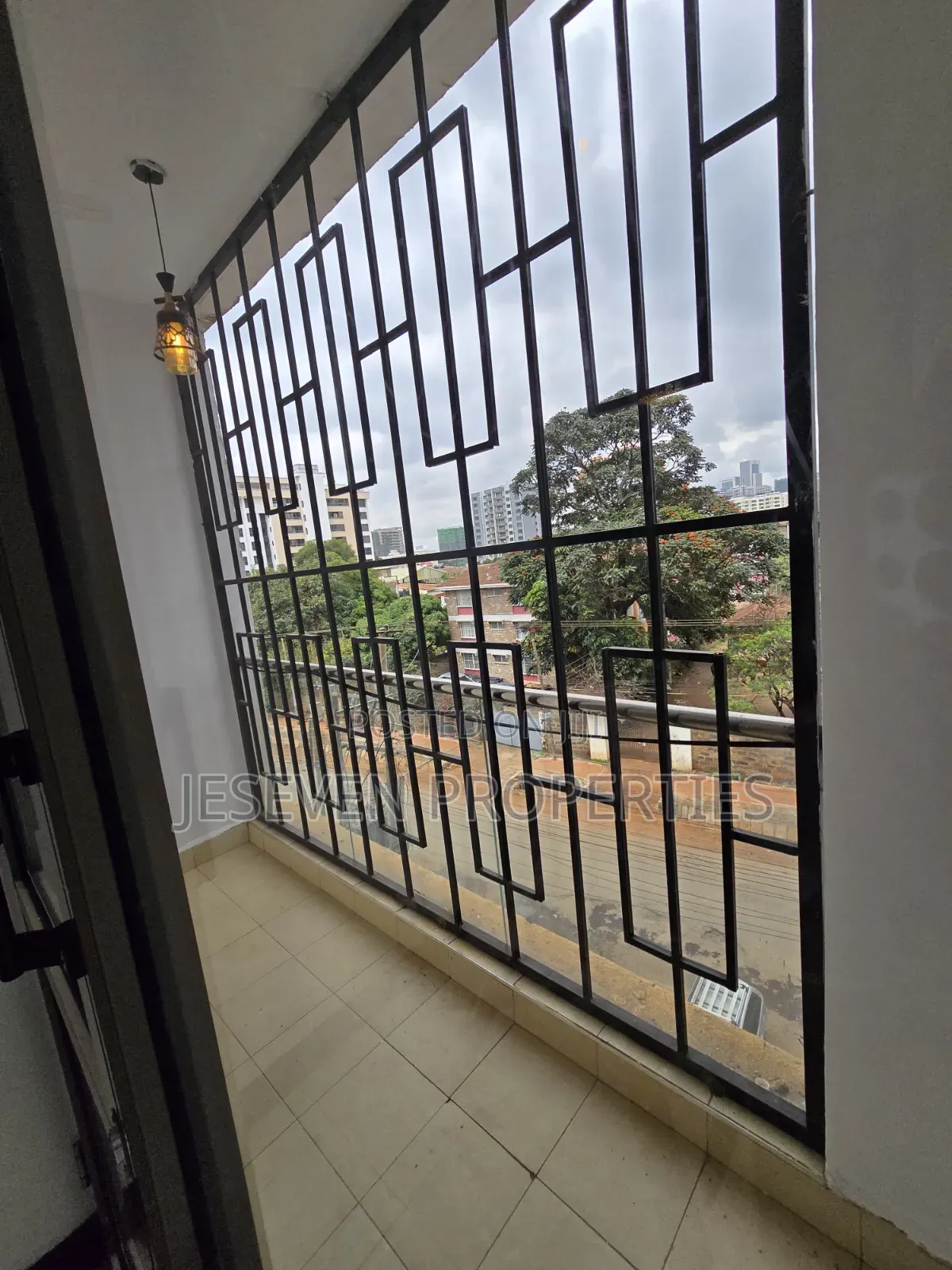 4bdrm Apartment in Parklands Third for rent