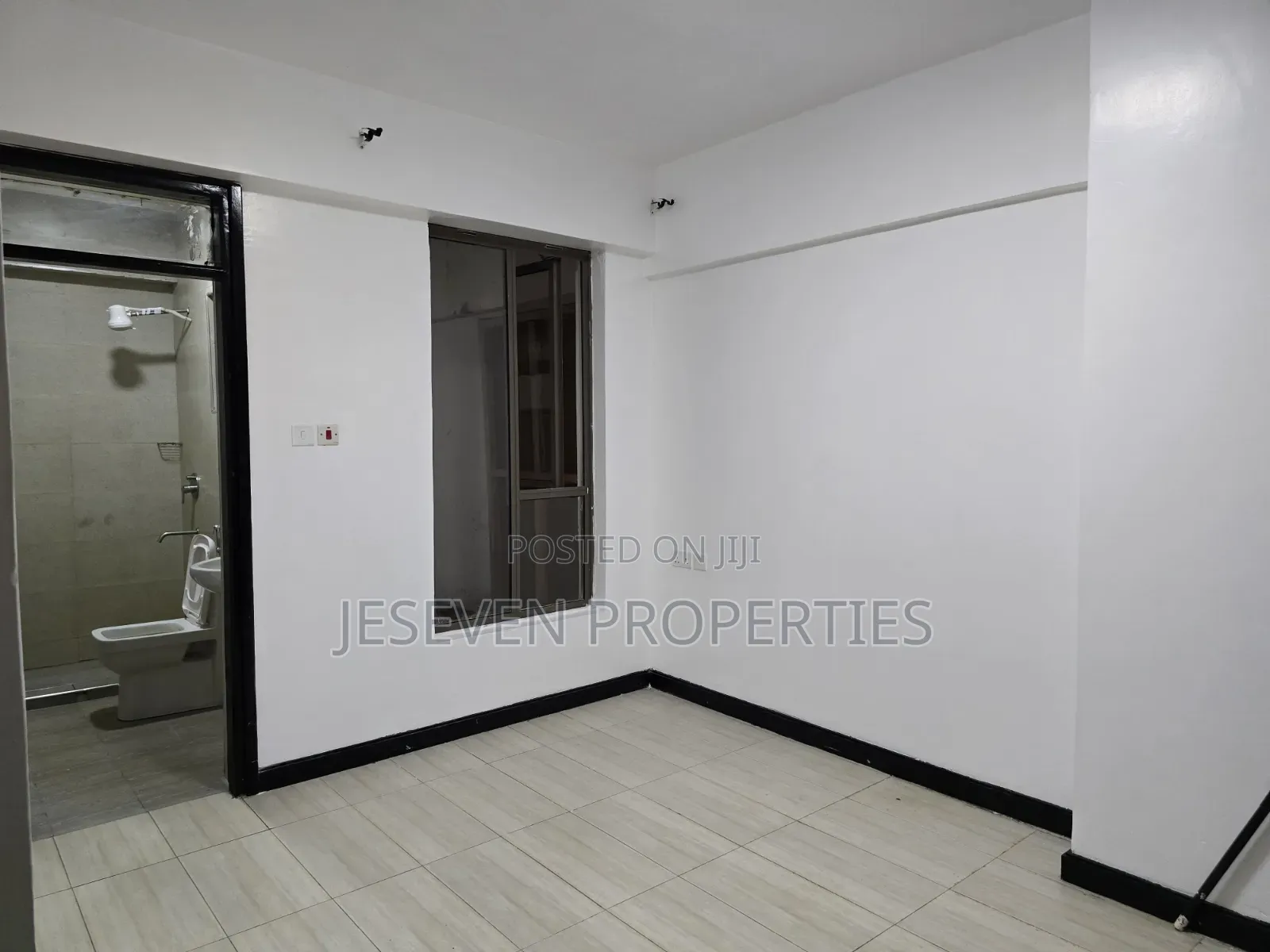 4bdrm Apartment in Parklands Third for rent
