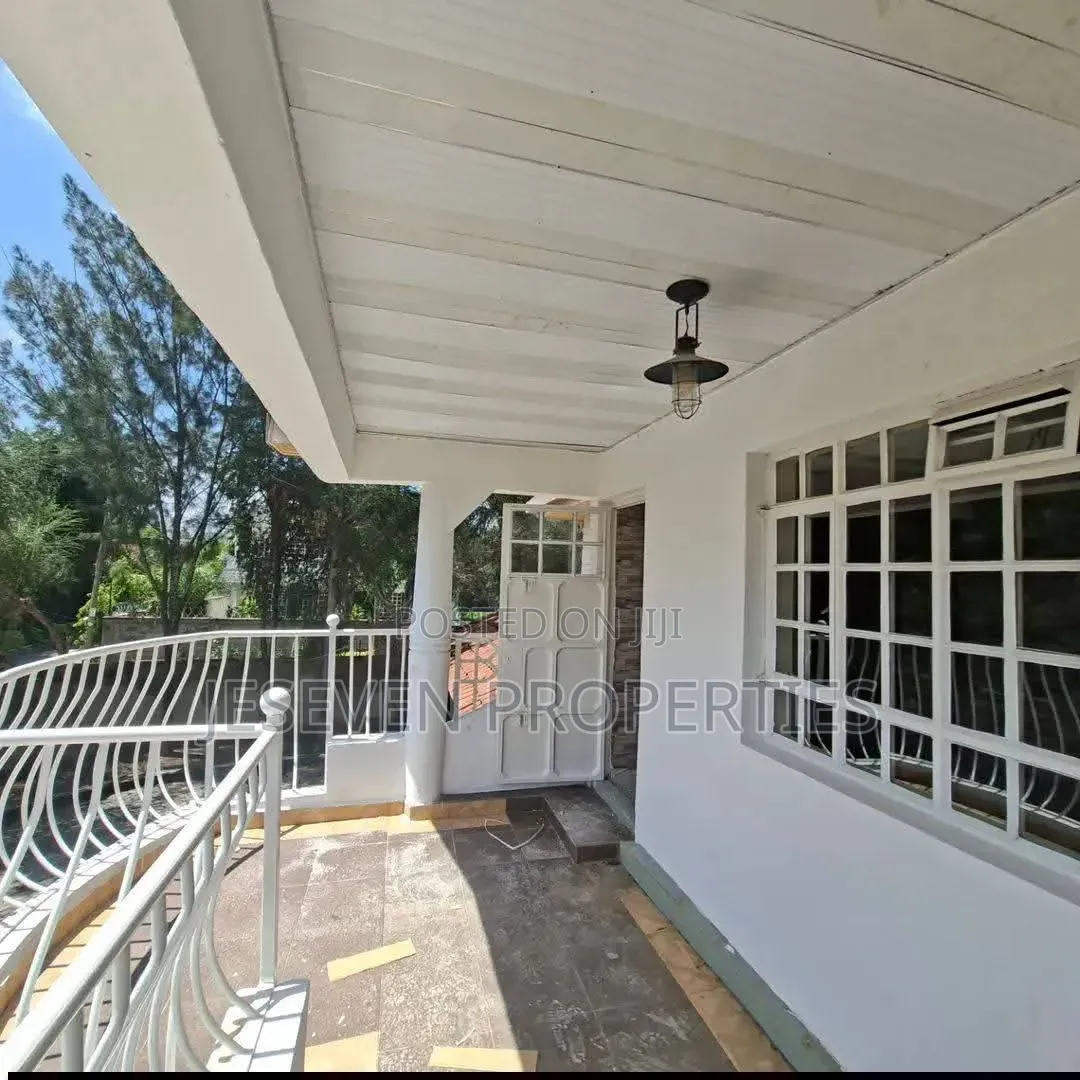 4bdrm Mansion in Syokimau, Gateway Mall Area for rent