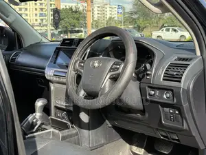 Toyota Land Cruiser Prado 2.7 2019 Black