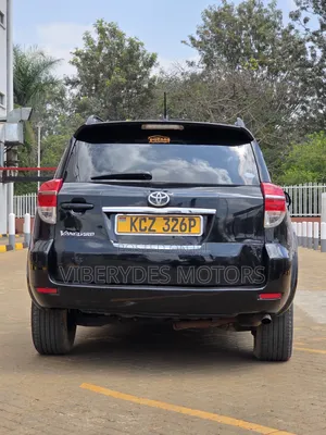 Toyota Vanguard 2013 Black