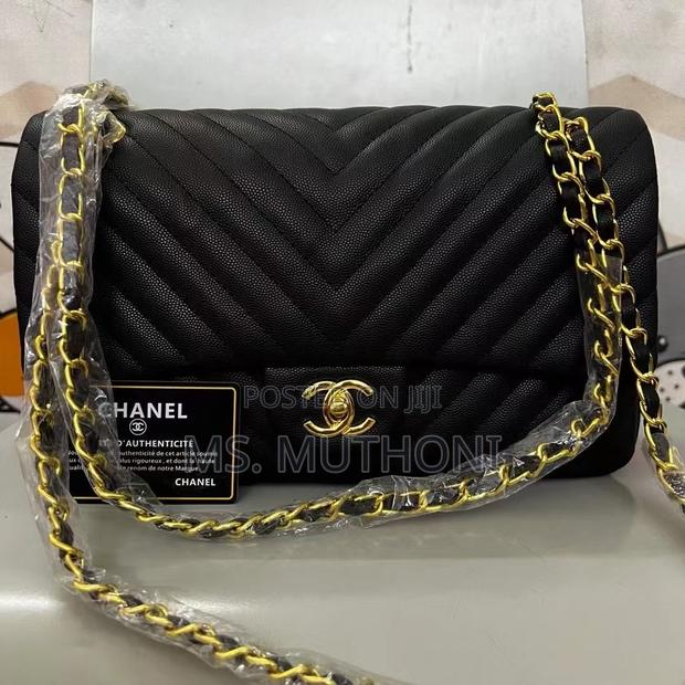 Quality Chanel Chevron Quilted Flap Bag - thumbnail 2