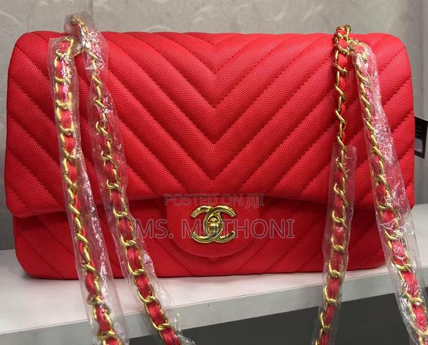 Quality Chanel Chevron Quilted Flap Bag - thumbnail 3