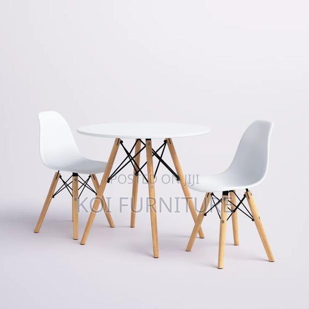 Dining Chairs; Eames Dining Chairs With Wooden Legs - thumbnail 4