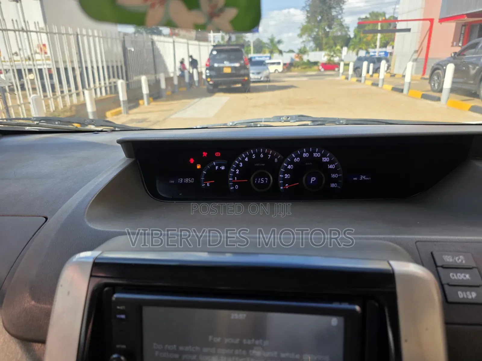 Toyota Noah 2011 White