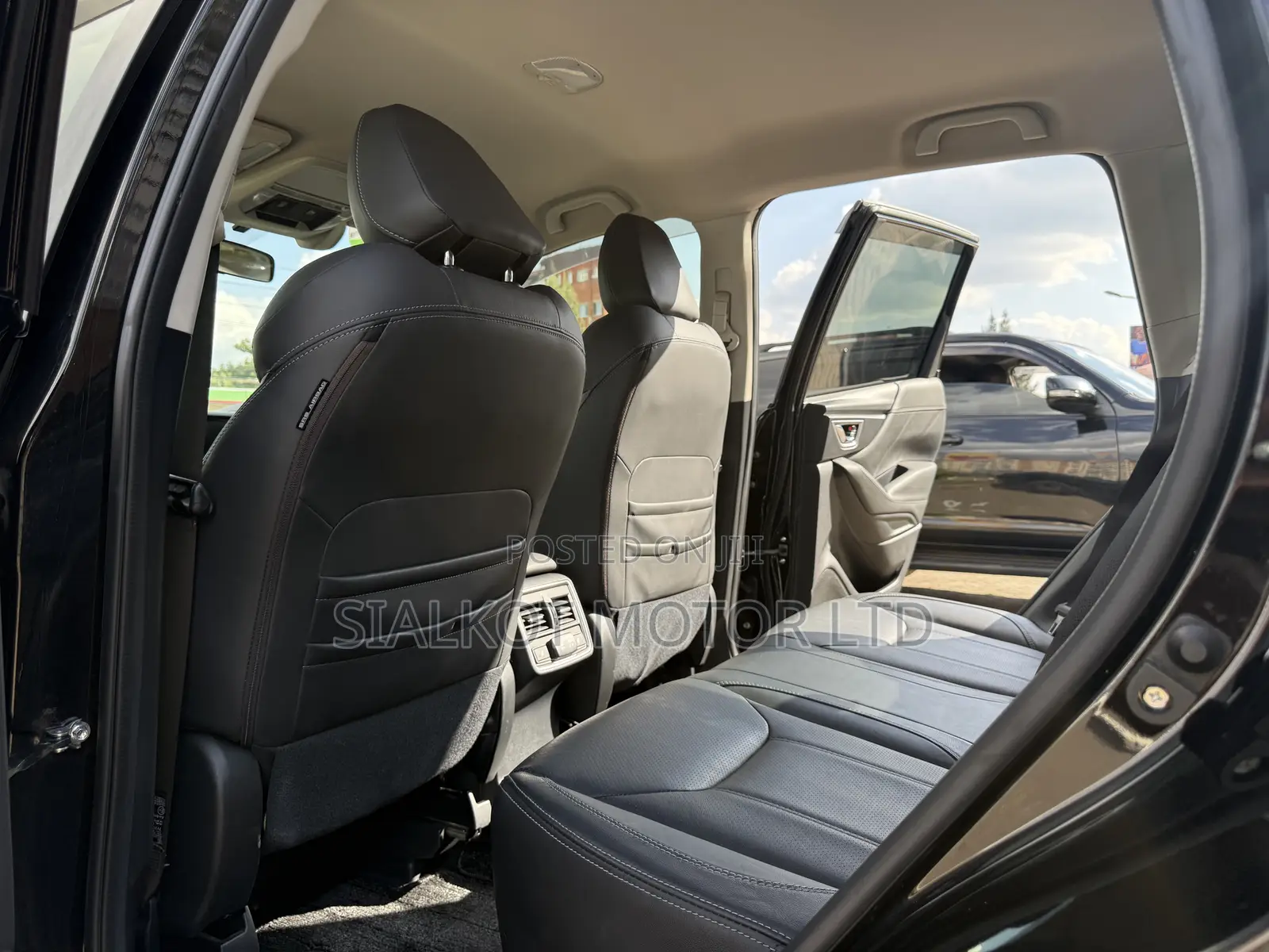 Subaru Forester Base AWD 2019 Black