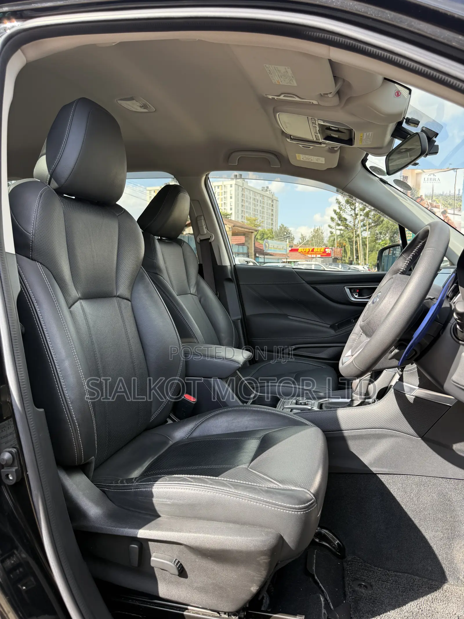 Subaru Forester Base AWD 2019 Black