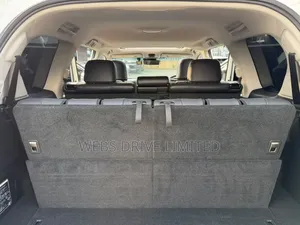 Toyota Land Cruiser Prado 2.8 2022 Pearl