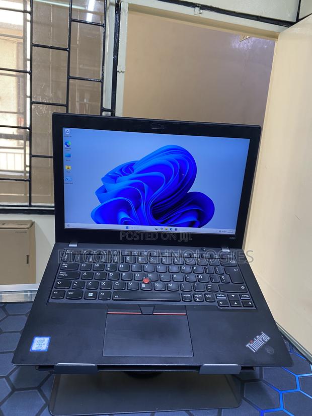 Laptop Lenovo ThinkPad X280 8GB Intel Core i5 SSD 256GB