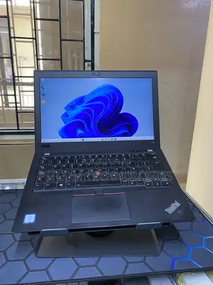 Laptop Lenovo ThinkPad X280 8GB Intel Core i5 SSD 256GB