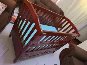 Baby Cot .