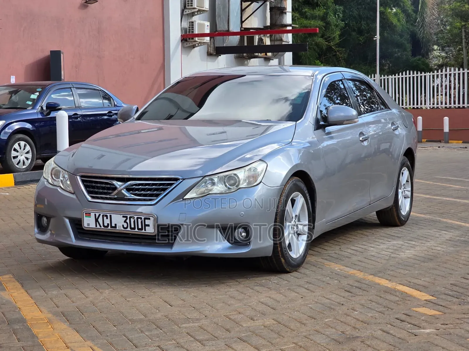 Toyota Mark X 2010 Gray
