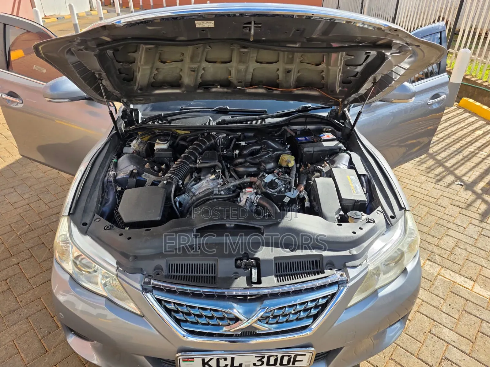 Toyota Mark X 2010 Gray