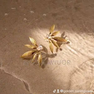 18 K Gold Plated Tawi Earring - Hypoallergenic and Water Resistant