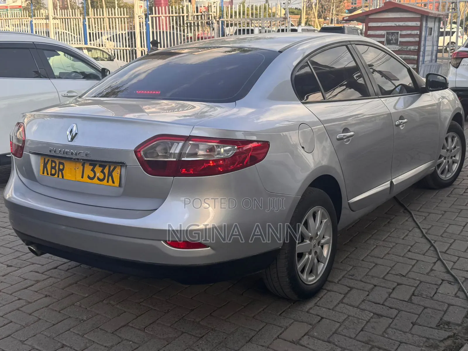 Renault Fluence 2011 Silver