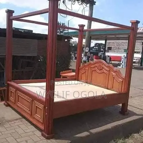 Hardwood Bed 6x6