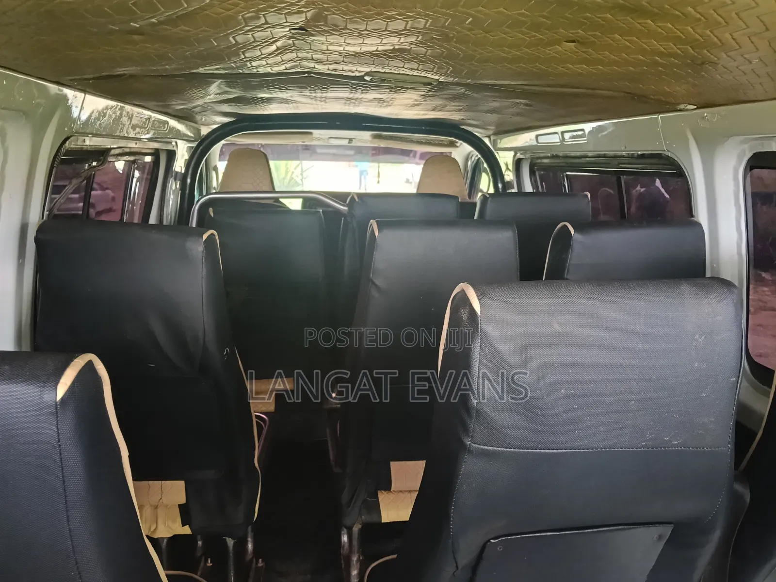 Toyota HiAce 2012 White