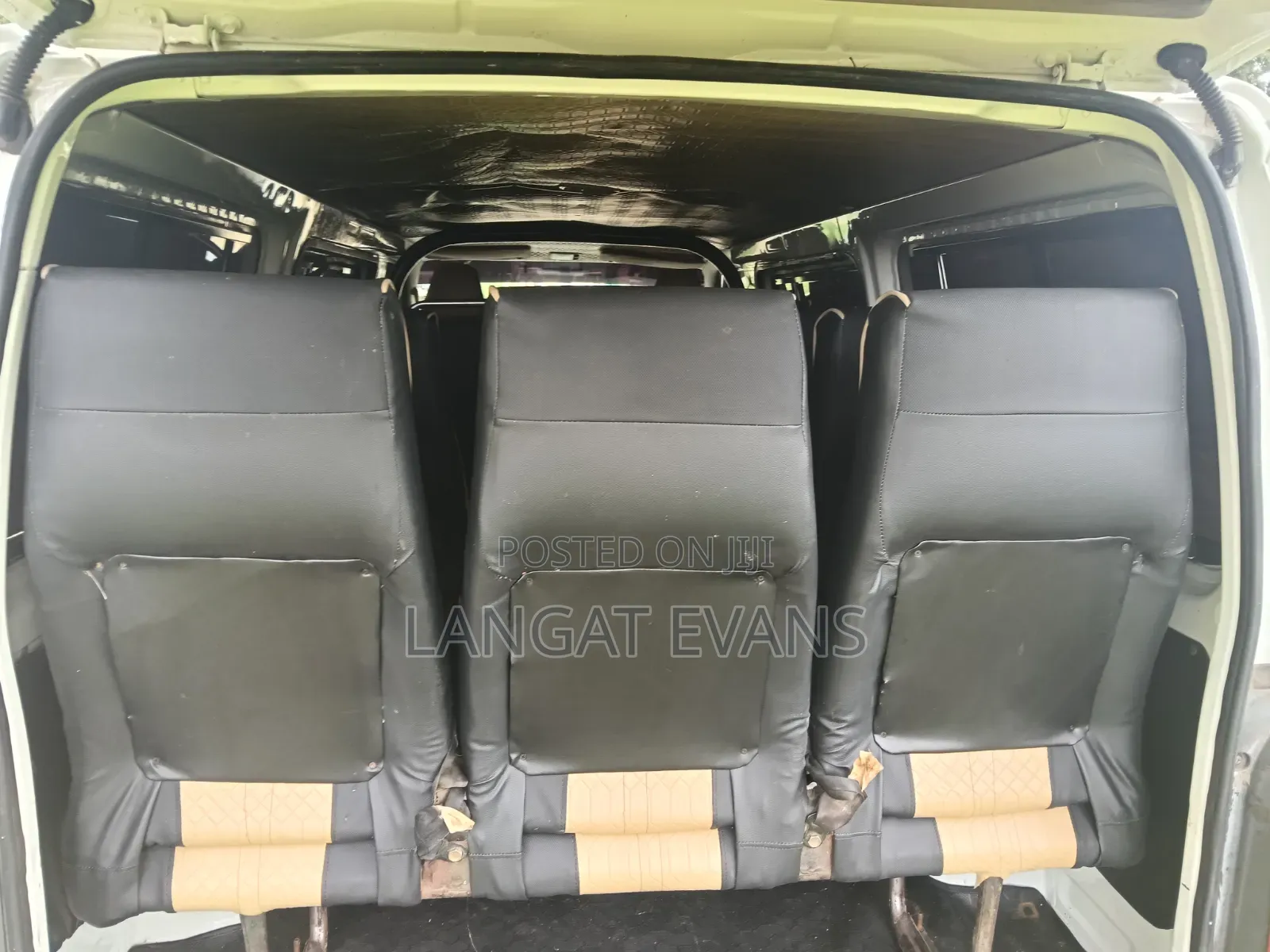 Toyota HiAce 2012 White