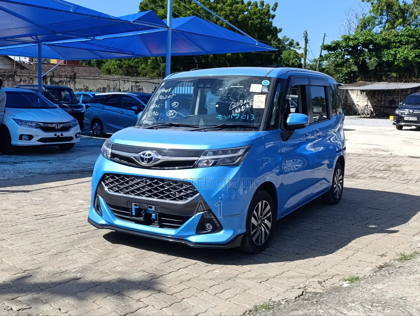 Toyota Tank 1.0 FWD 2019 Blue