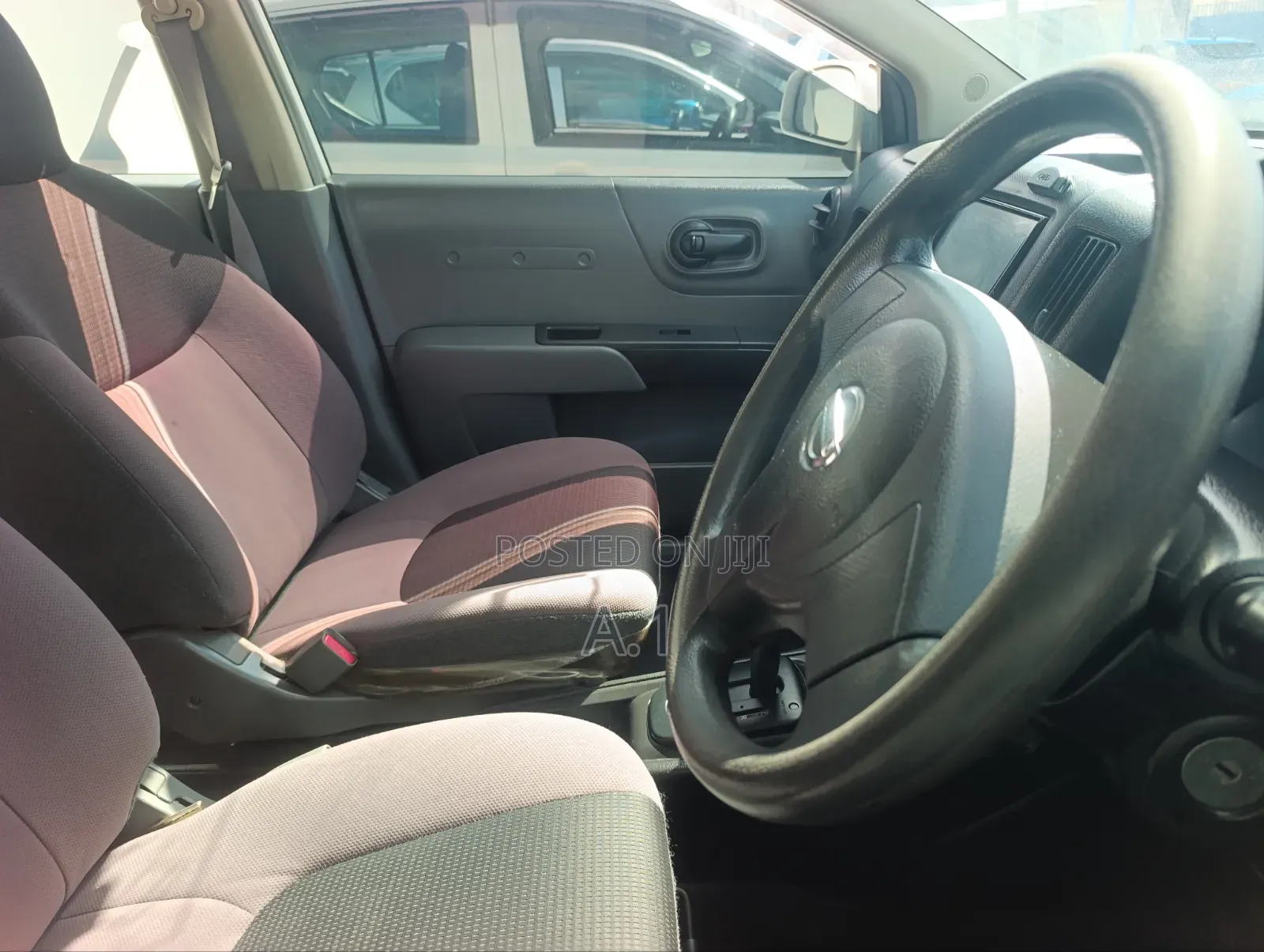 Nissan Advan 2019 Pearl