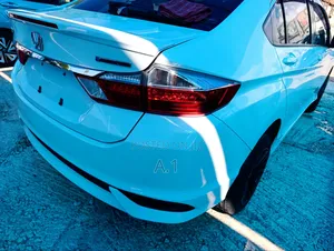 Honda Grace 1.5 Hybrid FWD 2019 Pearl