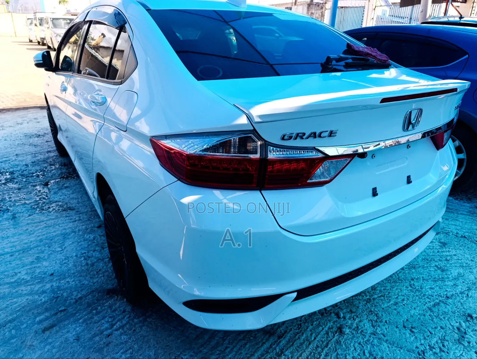 Honda Grace 1.5 Hybrid FWD 2019 Pearl