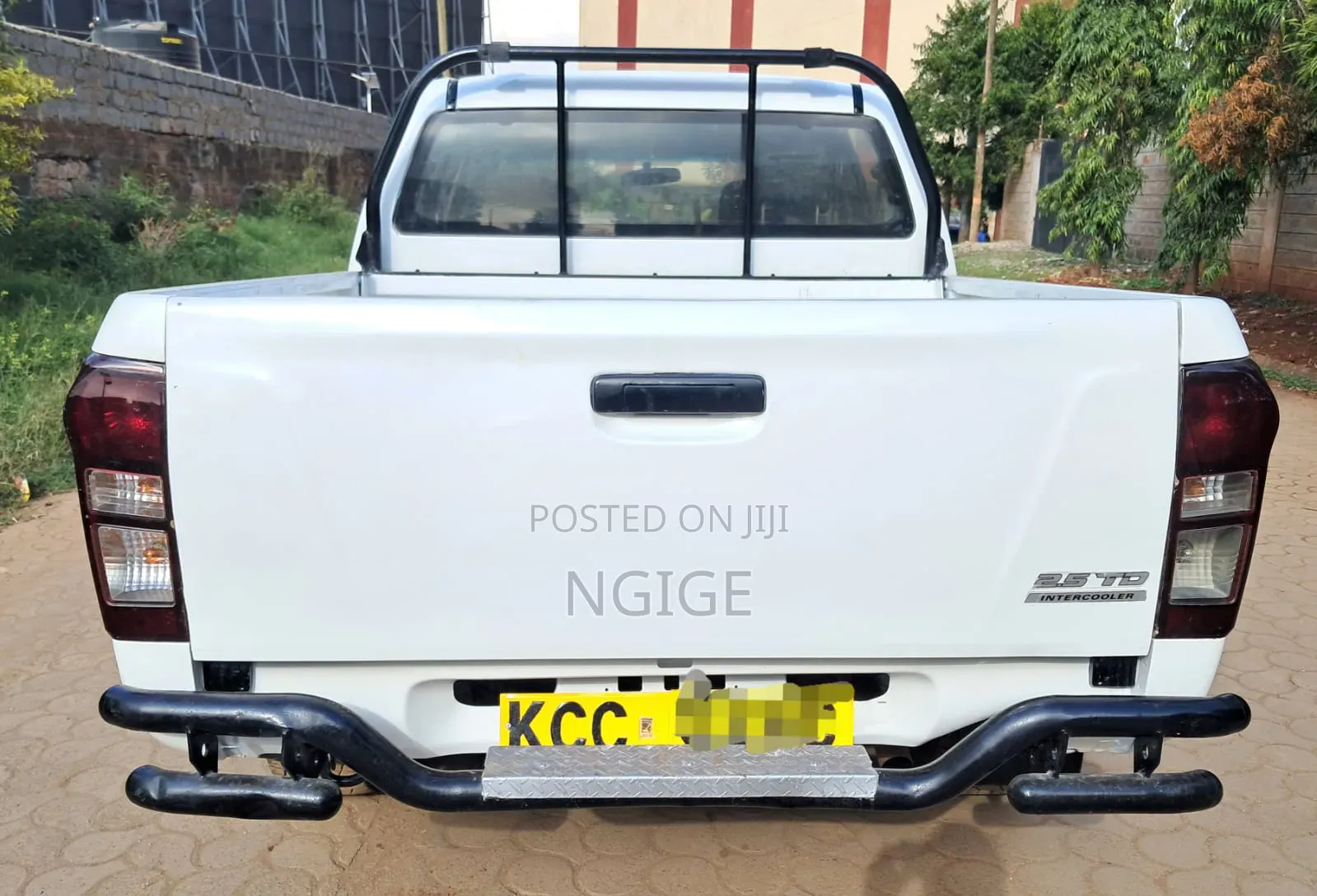 Isuzu D-MAX 2014