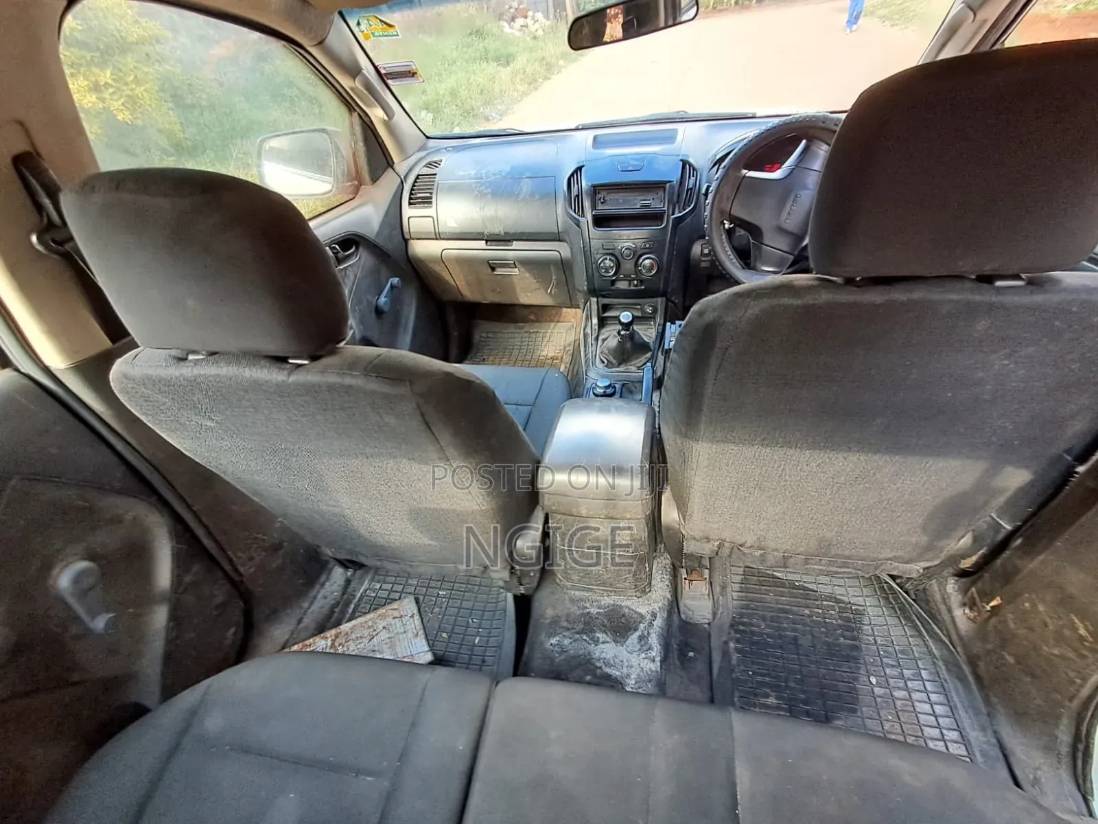 Isuzu D-MAX 2014