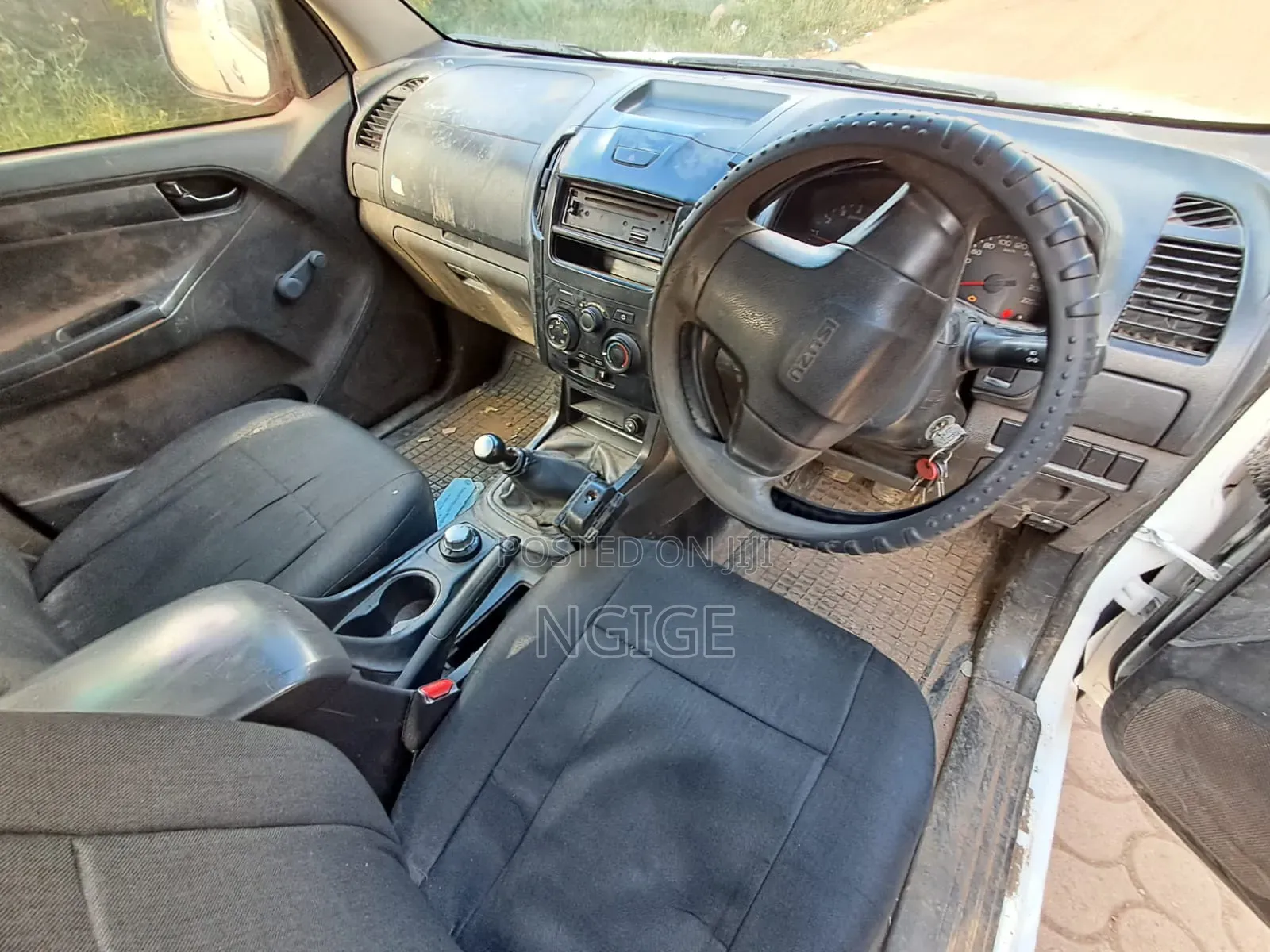 Isuzu D-MAX 2014