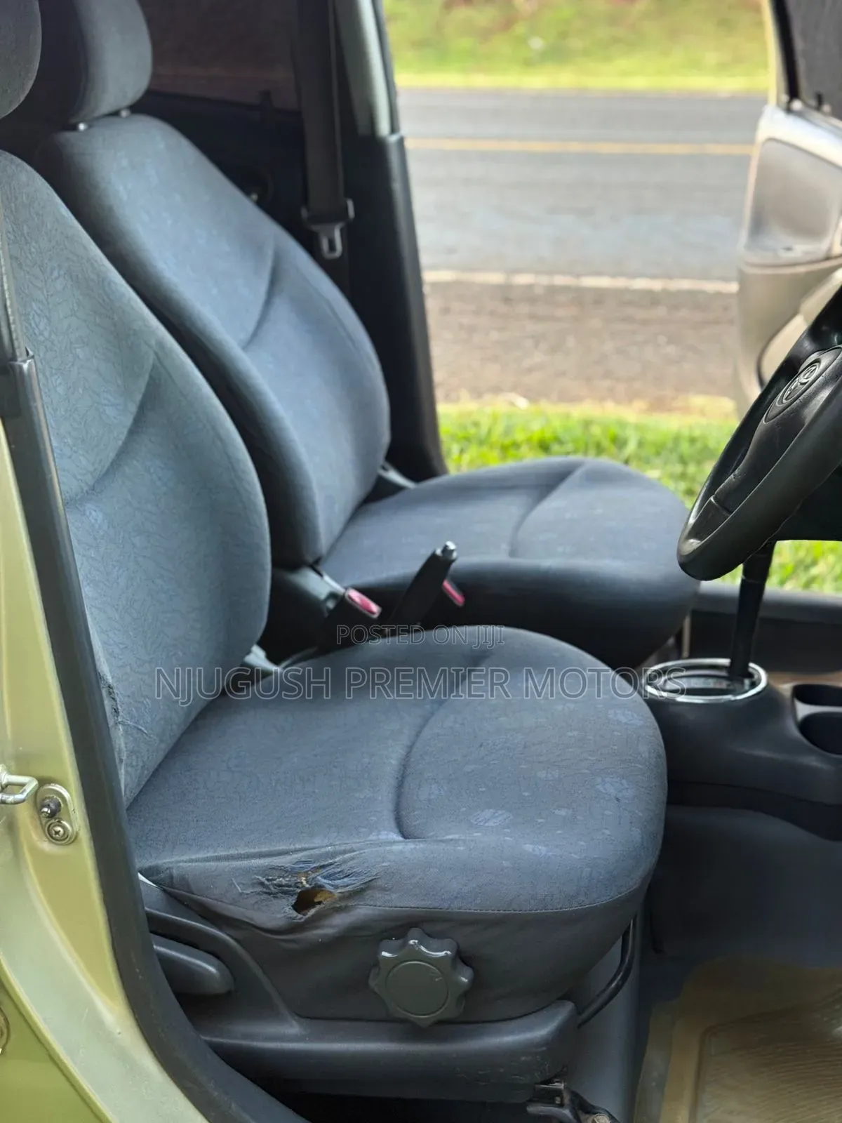 Toyota Vitz 2003 Silver