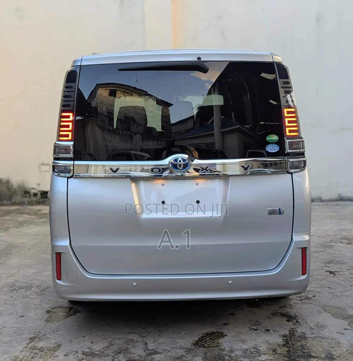 Toyota Voxy 2019 Silver