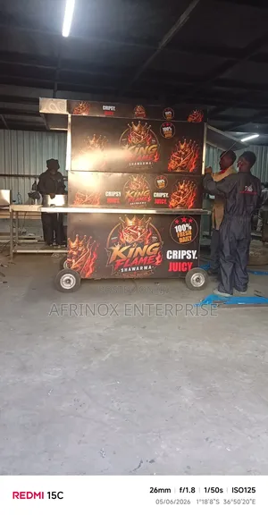 Food Cart Made For Outdoor Hotels