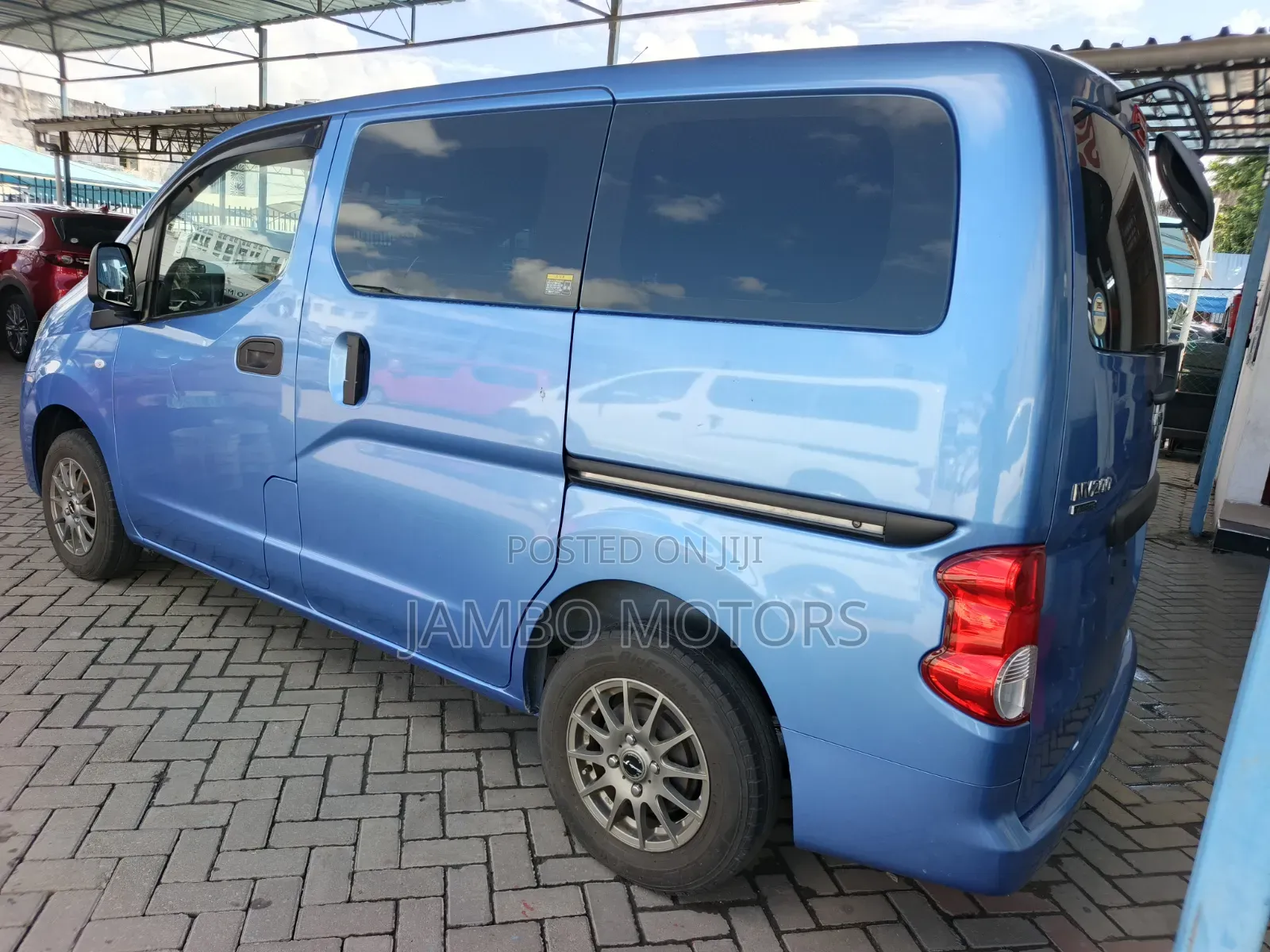 Nissan NV200 SV 2020 Blue