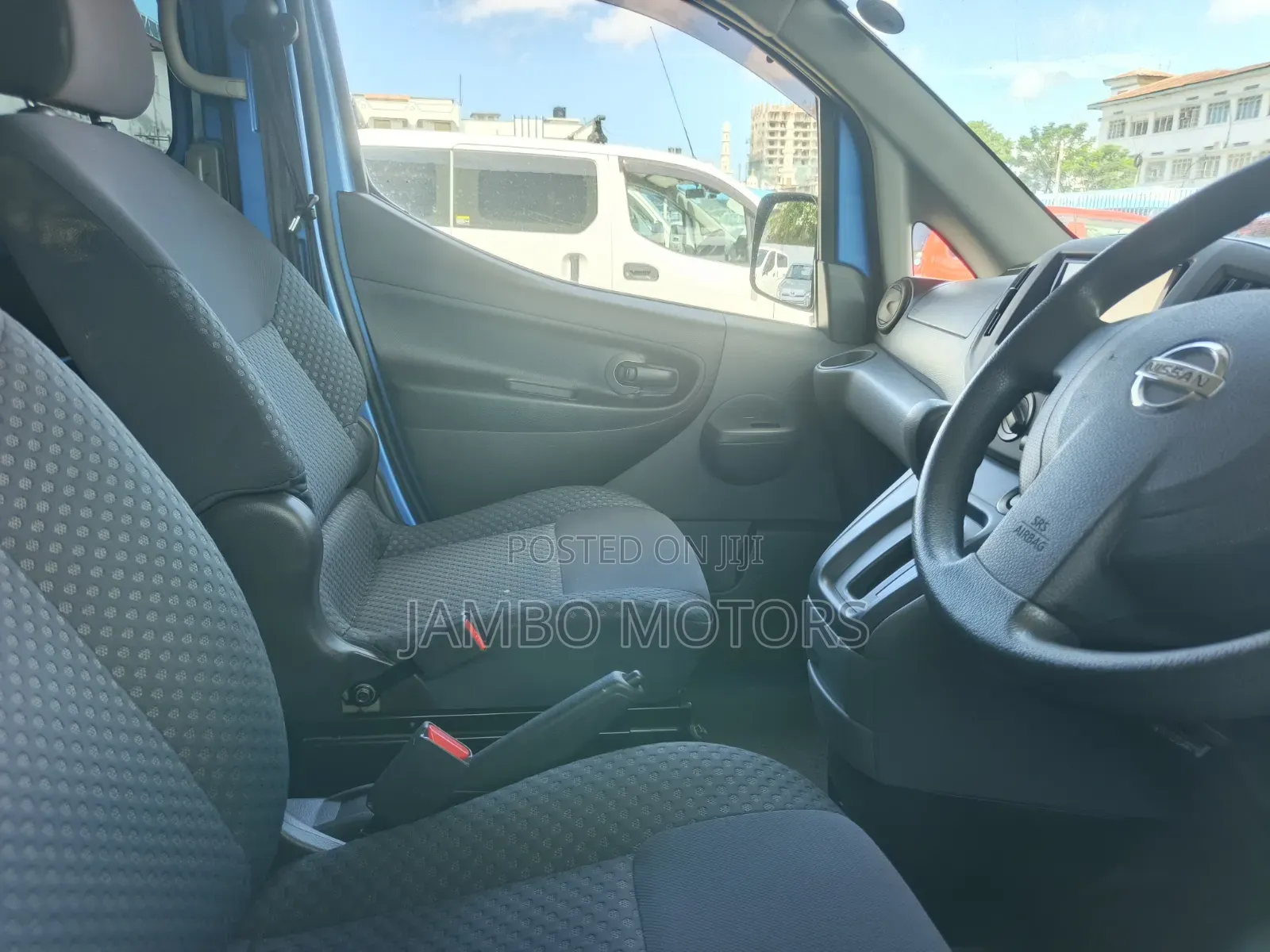 Nissan NV200 SV 2020 Blue