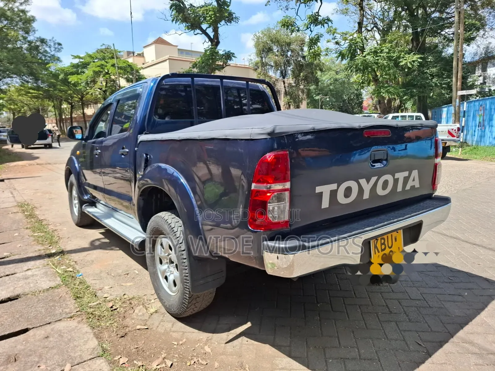 Toyota Hilux 2007 Blue