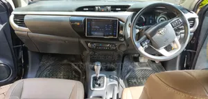 Toyota Hilux Revo Double Cab Deisel 2.8 AWD 2017 Black