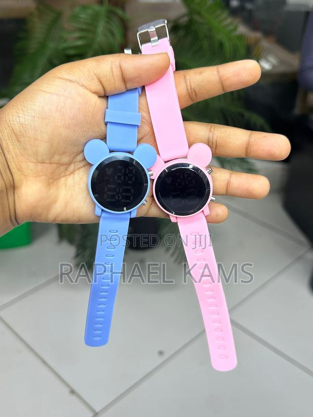 Smart Watches - thumbnail 3