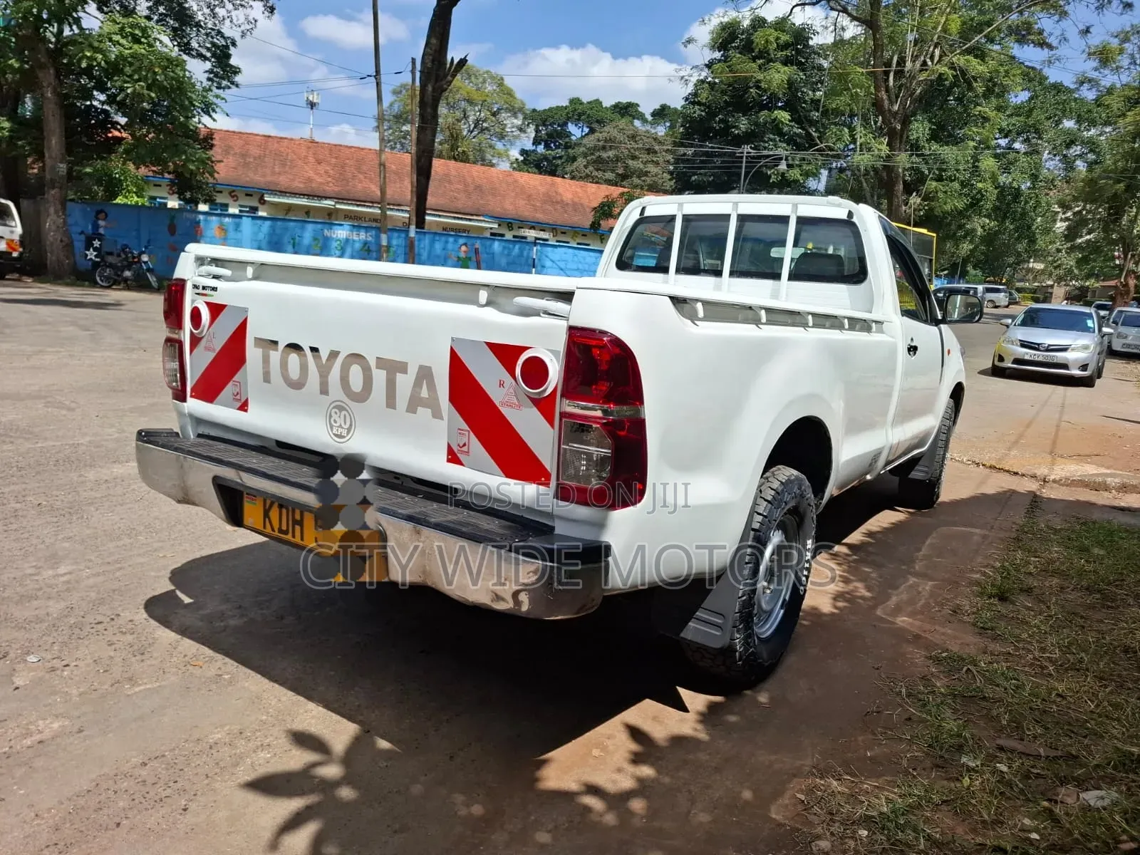 Toyota Hilux 2015 White