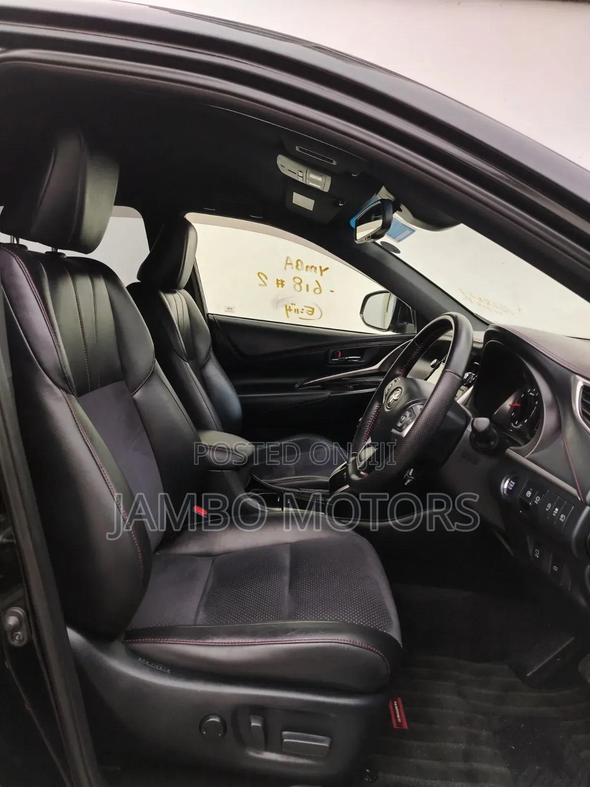 Toyota Harrier 2.0 Turbo 2019