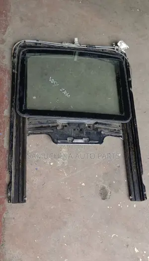 Sunroof Toyota Voxy Zrr60