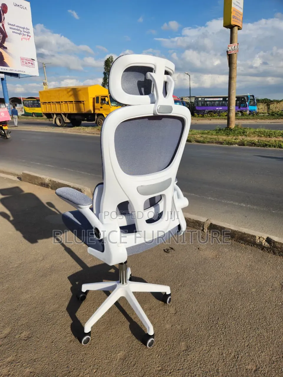 Grey Mesh Executive Chair
