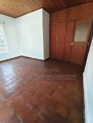 4bdrm Bungalow in Karen C for rent