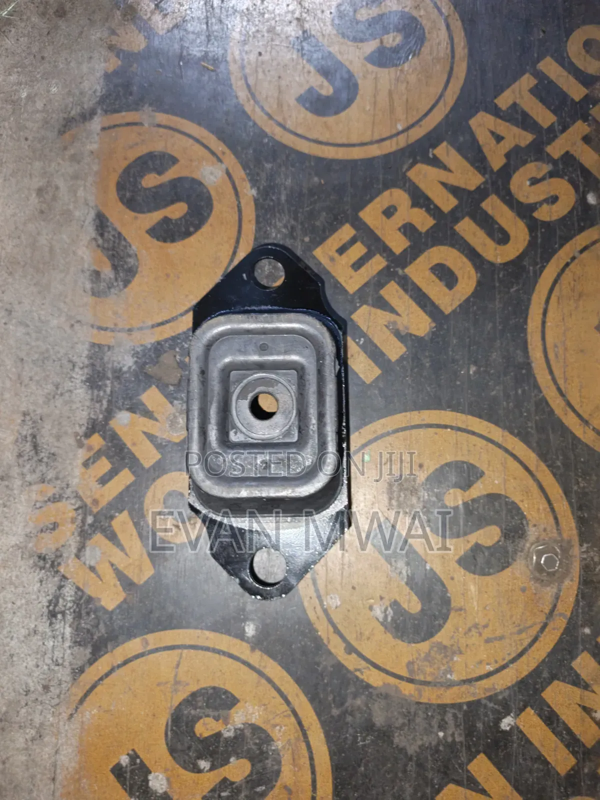 Nissan N17/Bluebird/ Sylphy Gearbox Mounting