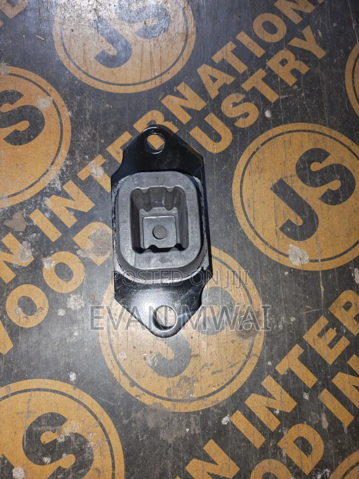 Nissan N17/Bluebird/ Sylphy Gearbox Mounting