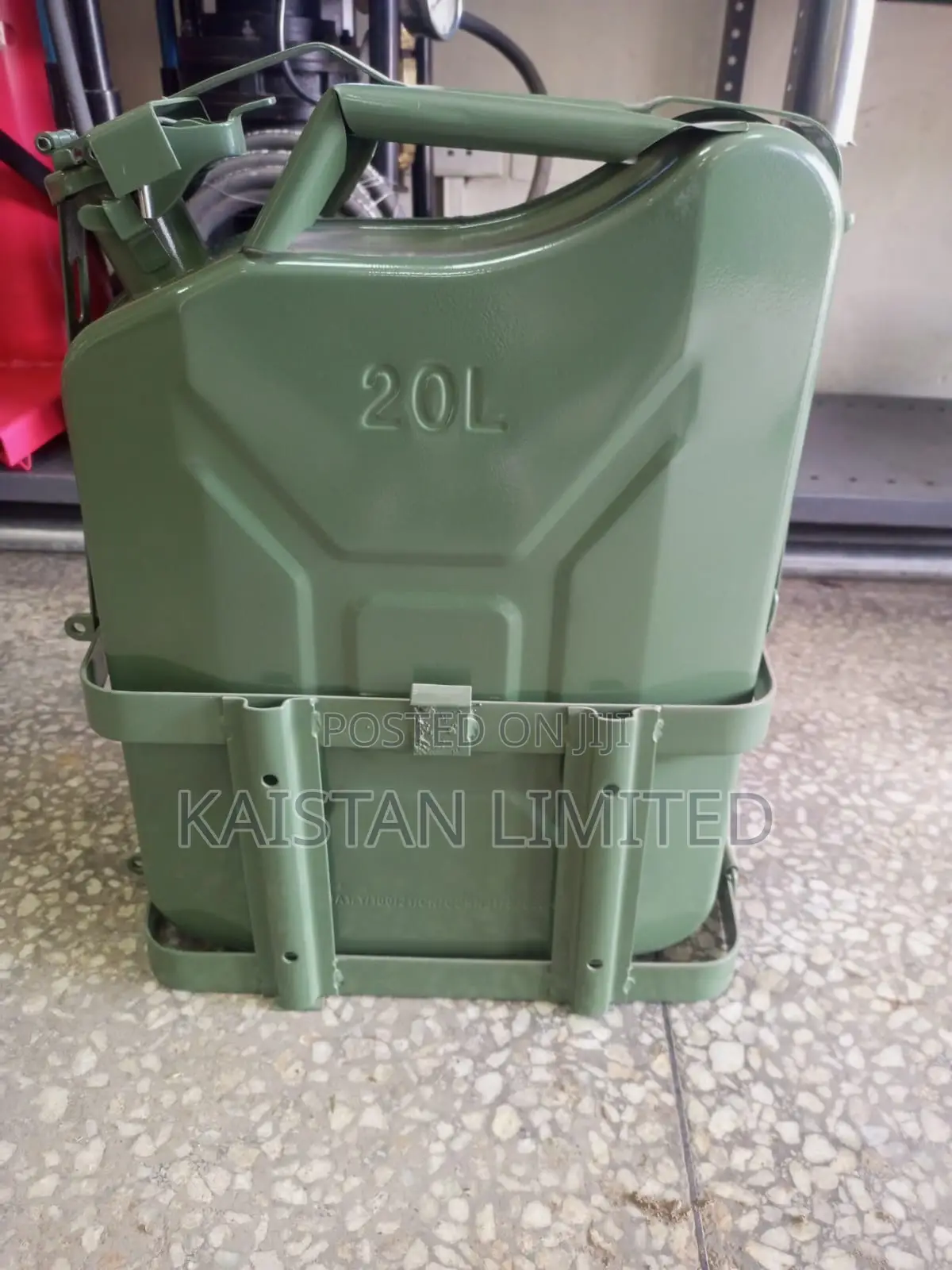 20l Metal Jerrican With Carrier