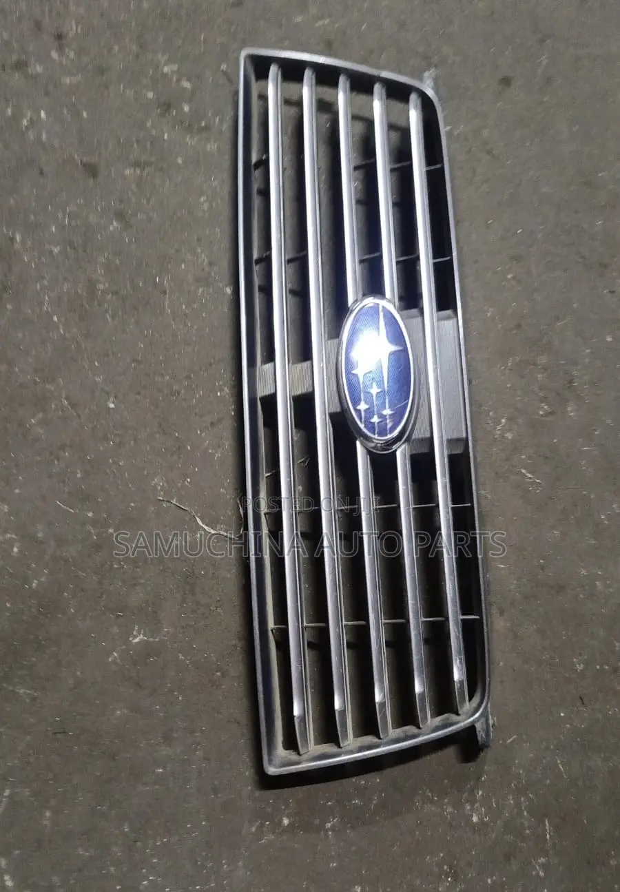 Grill Subaru Forester Sg5