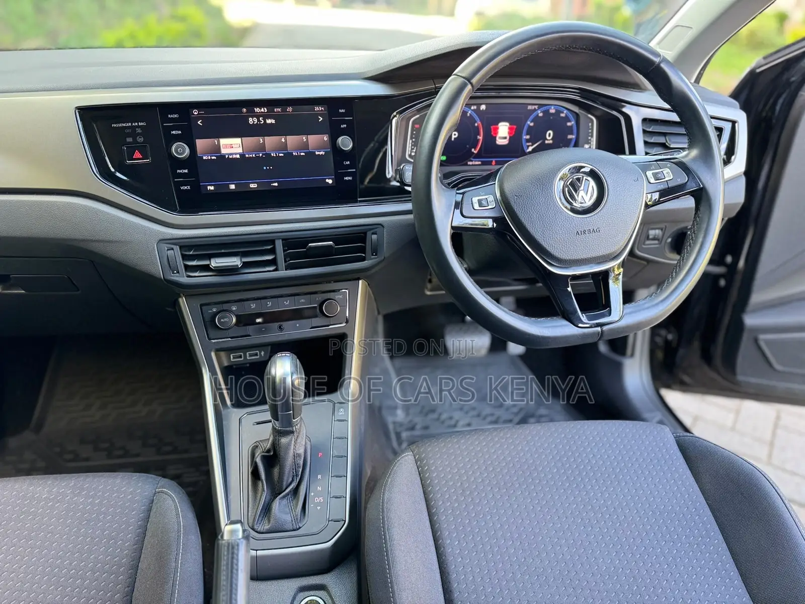 Volkswagen Polo 2019 Black